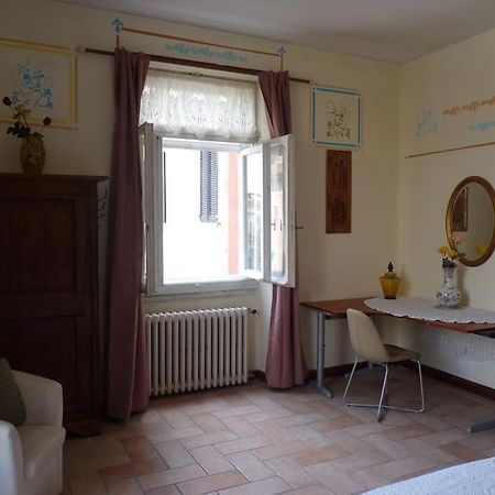Appartamento Palazzo Del Provveditore Vista Lago Desenzano del Garda Exterior photo
