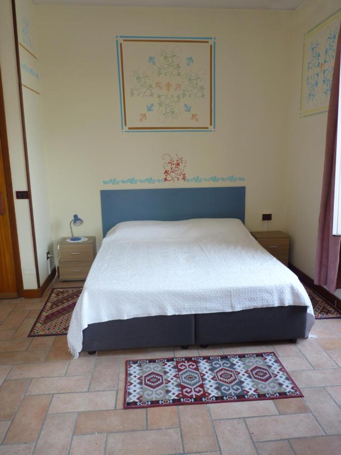 Appartamento Palazzo Del Provveditore Vista Lago Desenzano del Garda Exterior photo